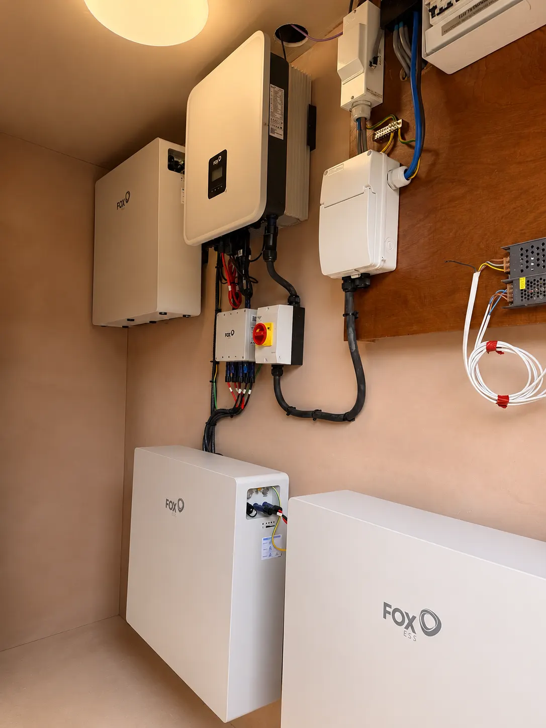 Fox ESS battery bank and hybrid inverter installed in a Romford home