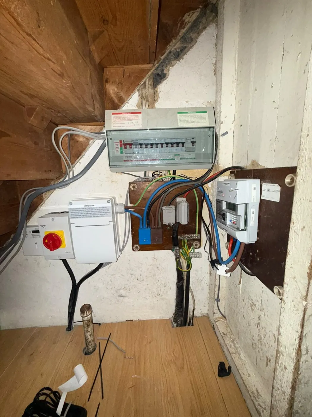 New consumer unit, isolator and generation meter fitted for the Romford solar system
